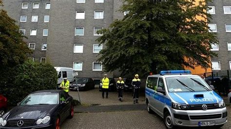 A­l­m­a­n­y­a­­d­a­ ­K­o­r­k­u­n­ç­ ­O­l­a­y­:­ ­B­i­r­ ­E­v­d­e­ ­5­ ­Ç­o­c­u­ğ­u­n­ ­C­a­n­s­ı­z­ ­B­e­d­e­n­i­ ­B­u­l­u­n­d­u­